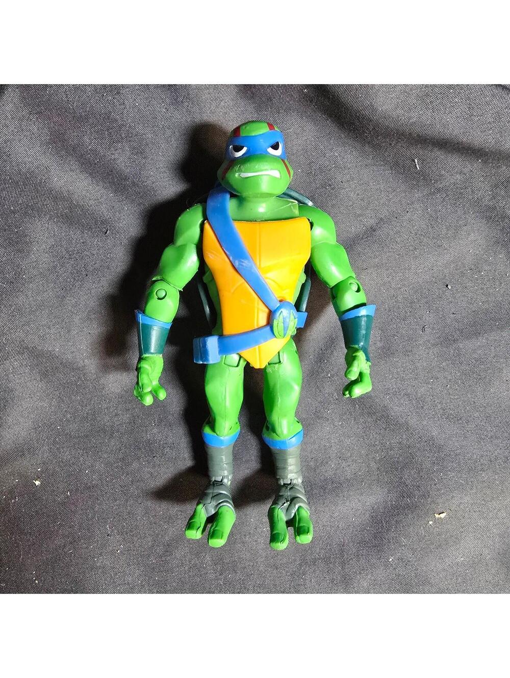 2018 TMNT Leonardo Action Figure
